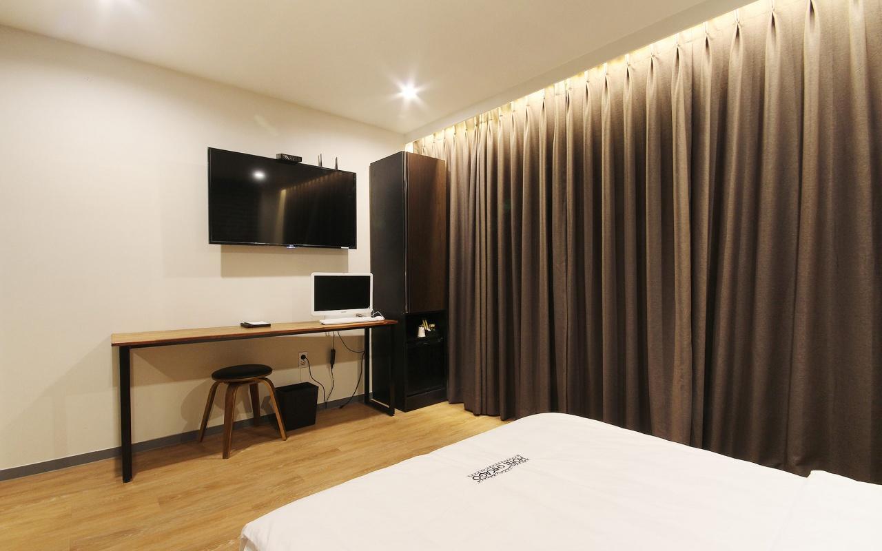 Hotel Chicago Jinju Εξωτερικό φωτογραφία