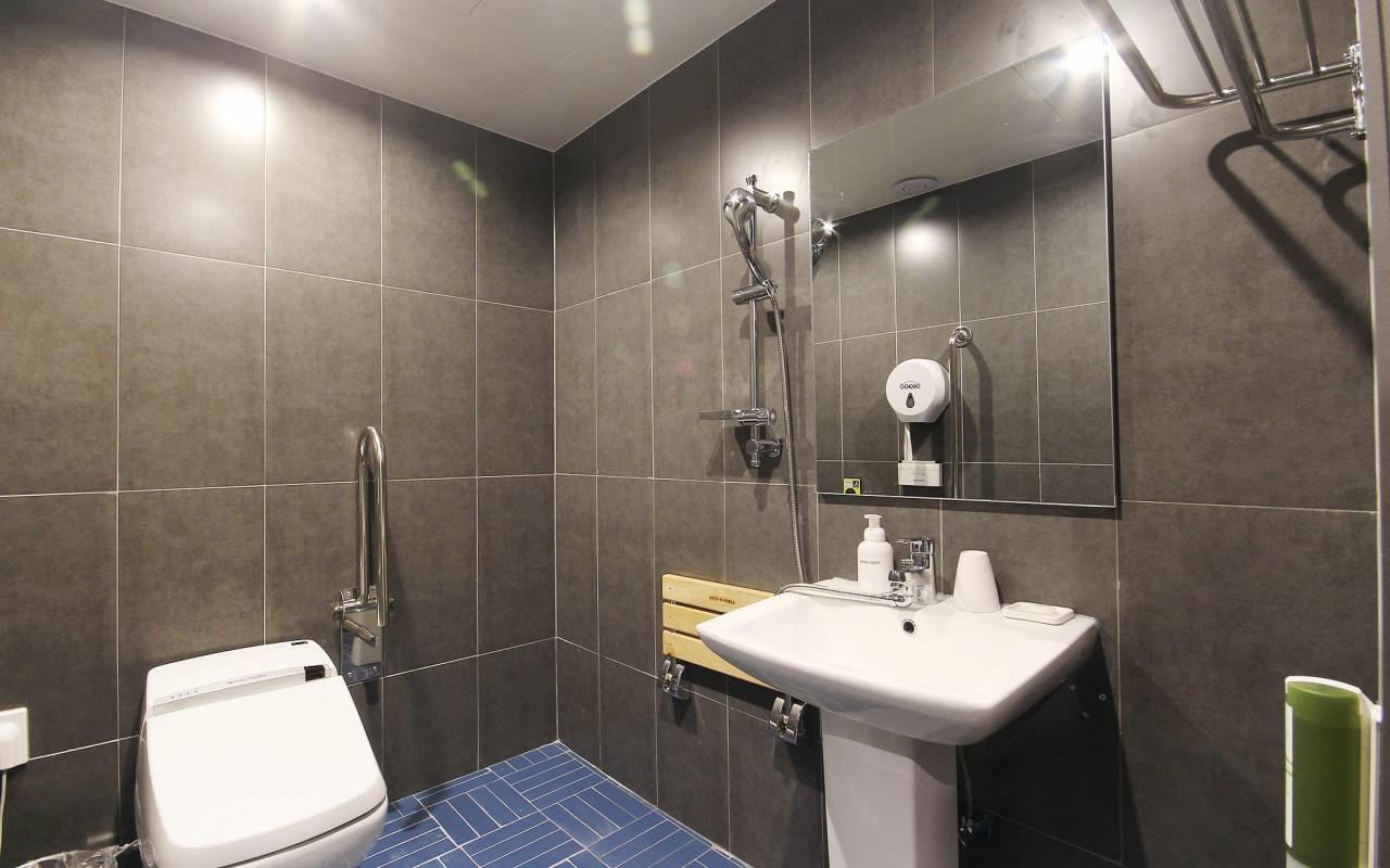 Hotel Chicago Jinju Εξωτερικό φωτογραφία