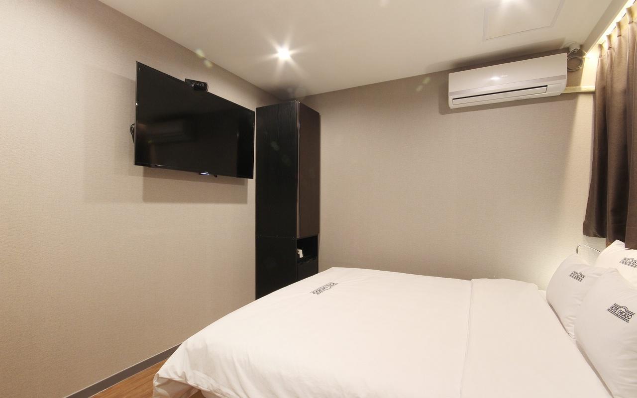 Hotel Chicago Jinju Εξωτερικό φωτογραφία