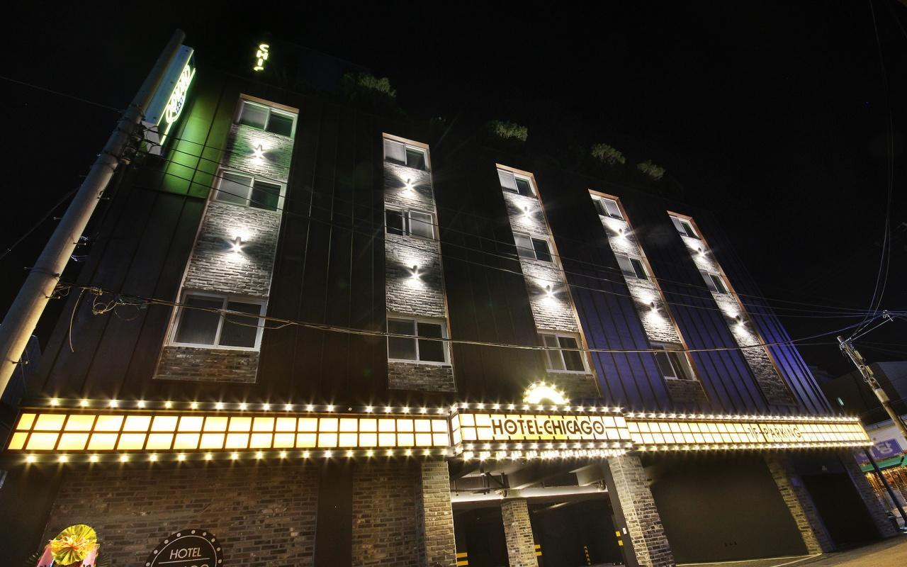Hotel Chicago Jinju Εξωτερικό φωτογραφία