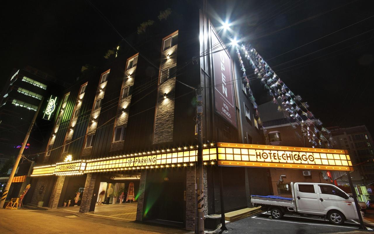 Hotel Chicago Jinju Εξωτερικό φωτογραφία